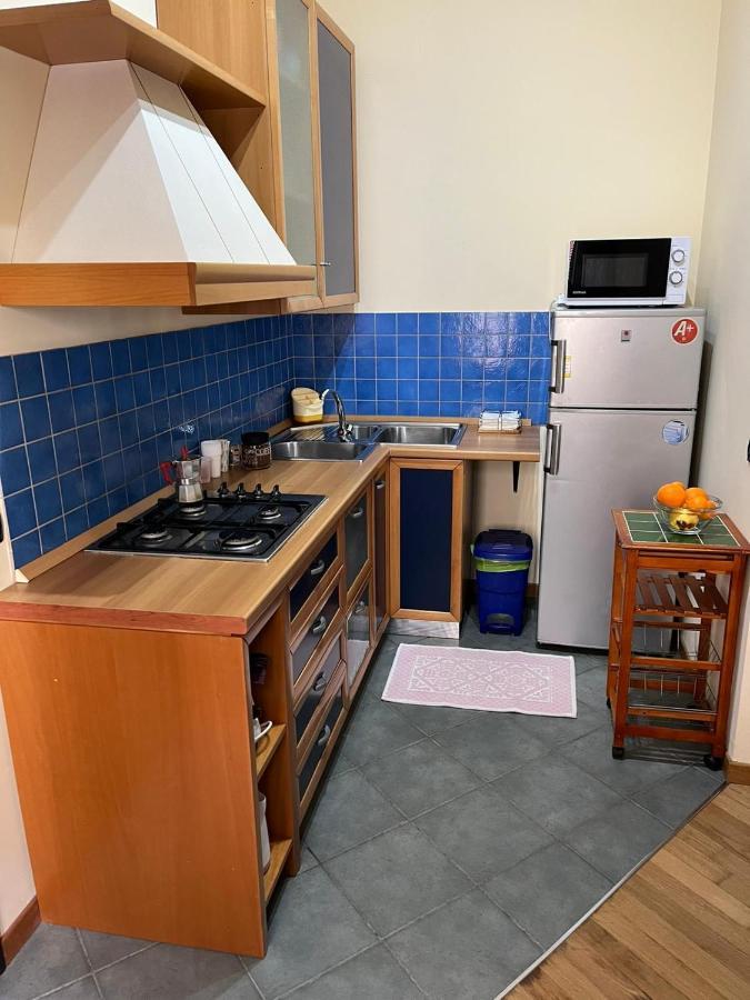 Casa Vacanza Adorno เชฟาลู ภายนอก รูปภาพ