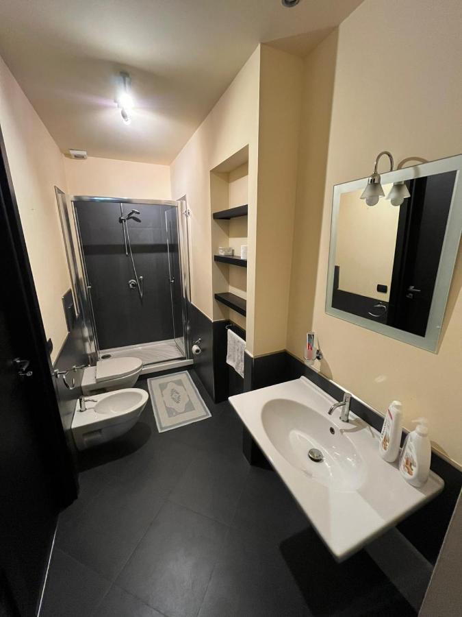 Casa Vacanza Adorno เชฟาลู ภายนอก รูปภาพ